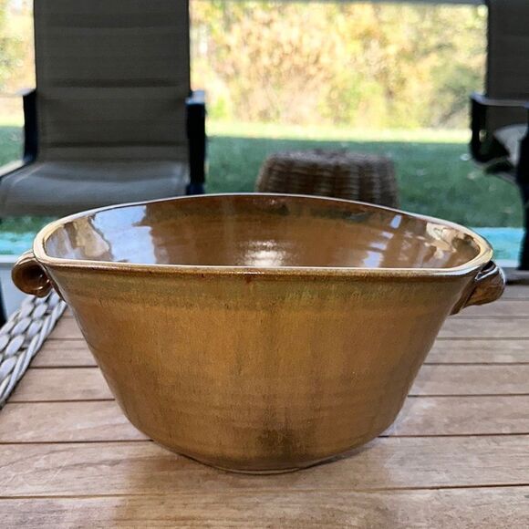 Beautiful Glazed Pottery Bowl Decor - Picture 1 of 7